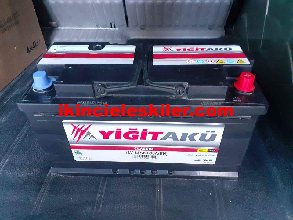12 volt 88 amper spot akü 150 TL