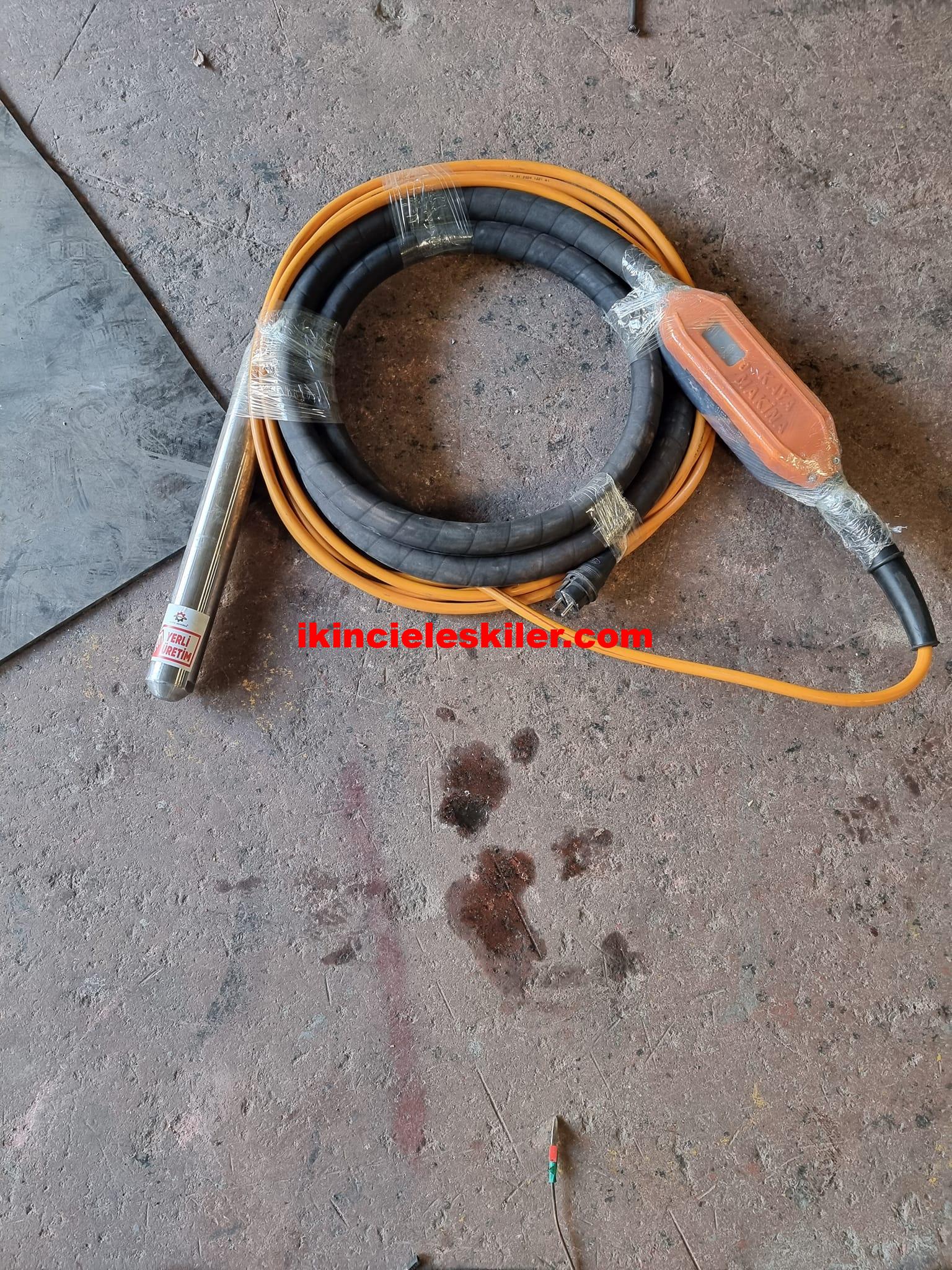 KENDİNDEN KONVERTÖRLÜ BETON VİBRATÖRÜ 220v 40 lık 50 lik 60 lık