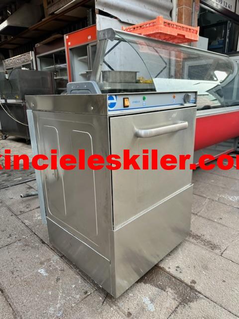 Endüstriyel Bulaşık Makinası