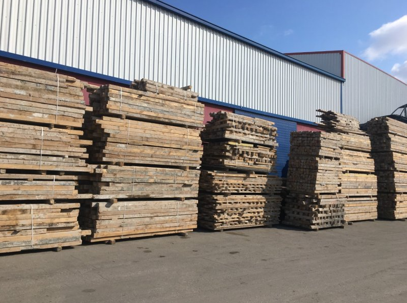 Kalıp için çıkma inşaat kalas keresteler ucuz tahta