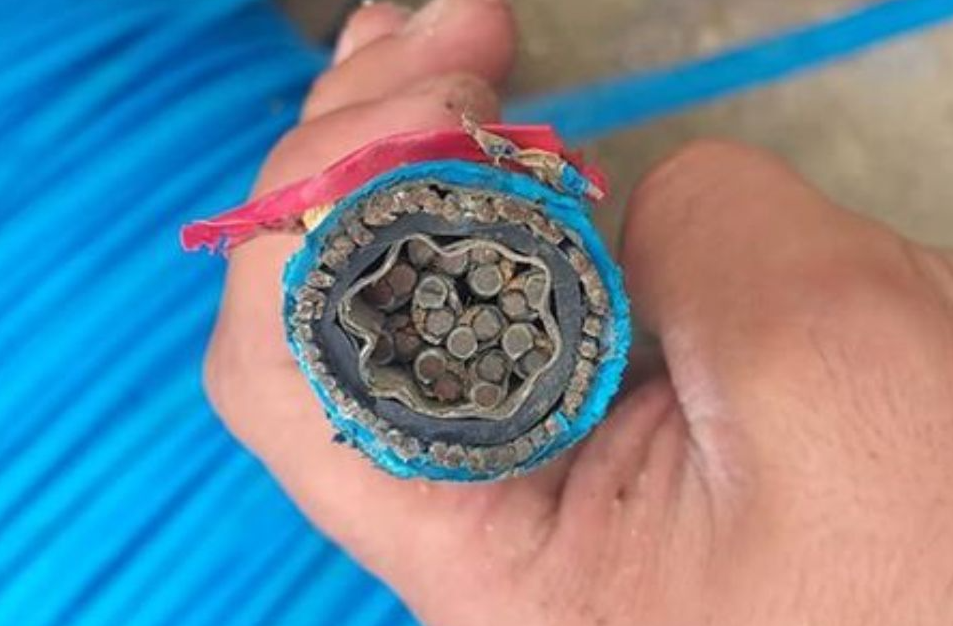 Çıkma kablo hurdası bakır sarı çıkma kablo hurda